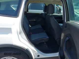 2017 Ford Escape S z VIN 1FMCU0F72HUE74070, wystawiony jako IAAI lot #42462043 z przebiegiem 73 682 mil mil oraz . Historia ofert i sprzedaży dostępna na DreamBid. Obrazek 8.