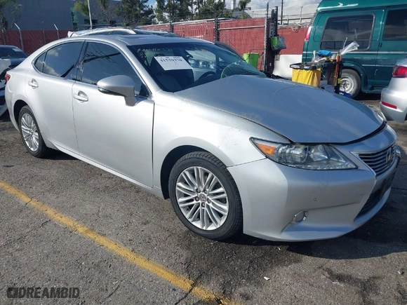 2014 Lexus ES 350 with VIN JTHBK1GG3E2116508, listed as a IAAI auction lot 41529370 with 1 mi miles. Bid and sale history available at carsss.com. Image 1.