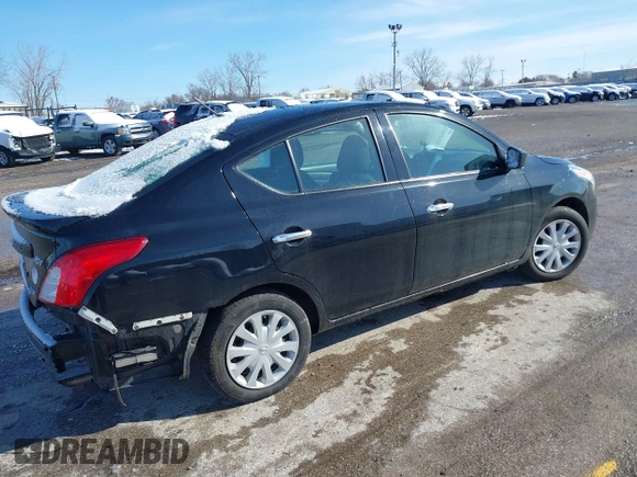 2016 Nissan Versa SV with VIN 3N1CN7AP8GL878746, listed as a IAAI auction lot 41845601 with 118,649 mi miles. Bid and sale history available at carsss.com. Image 4.