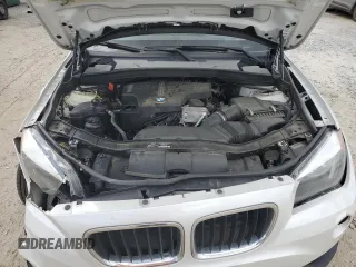 2015 BMW X1 xDrive28i with VIN WBAVL1C58FVY28378, listed as a Copart auction lot 49800065 with 114,059 mi miles and Salvage Title. Bid and sale history available at carsss.com. Image 13.