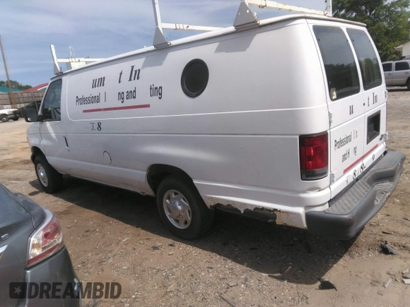 2007 Ford Econoline Cargo with VIN 1FTNS24W07DB34472, listed as a IAAI auction lot 42092511 with 187,546 mi miles. Bid and sale history available at carsss.com. Image 3.
