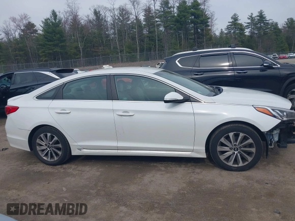2015 Hyundai Sonata Sport with VIN 5NPE34AF7FH052003, listed as a IAAI auction lot 42097419 with 172,026 mi miles and . Bid and sale history available at DreamBid. Image 13.
