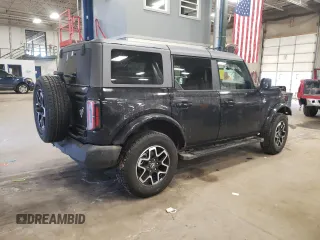 2024 Ford Bronco Outer Banks with VIN 1FMDE8BH7RLA65570, listed as a Copart auction lot 46705165 with 10,206 mi miles and Salvage Title. Bid and sale history available at DreamBid. Image 3.