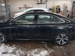2022 Volkswagen Passat 2.0T SE with VIN 1VWSA7A31NC003418, listed as a IAAI auction lot 41608219 with 76,591 mi miles. Bid and sale history available at carsss.com. Image 14.