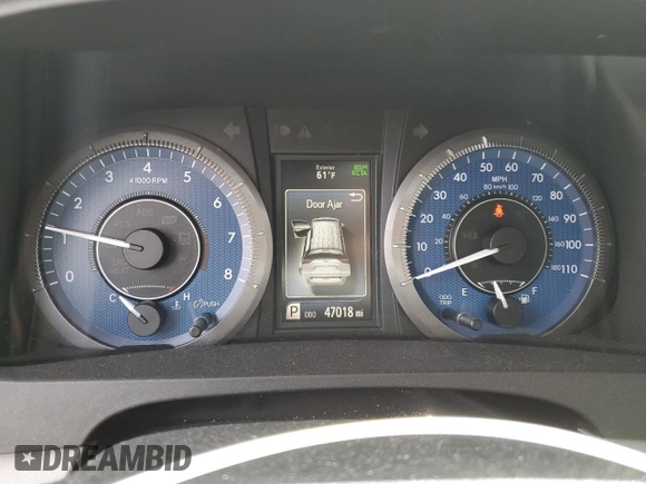 2018 Toyota Sienna XLE с VIN 5TDDZ3DCXJS194807, выставлен на аукционе Copart как лот 54362735 с пробегом 47 018 миль миль и Списание • Salvage title. История ставок и продаж доступна на DreamBid. Изображение 9.