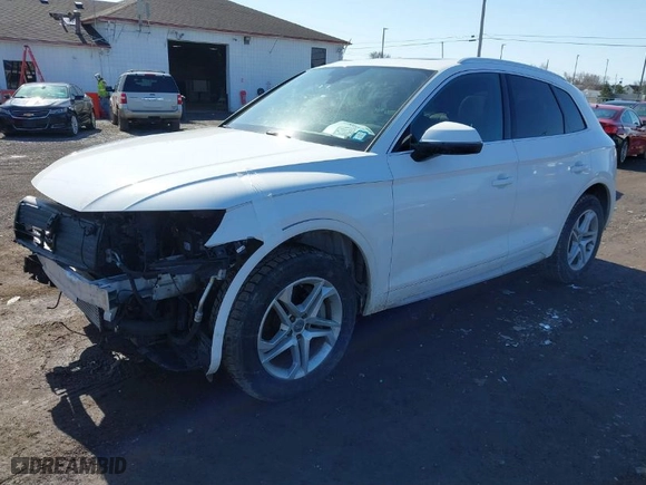 2018 Audi Q5 Premium Plus with VIN WA1BNAFYXJ2018177, listed as a IAAI auction lot 41806671 with 80,041 mi miles. Bid and sale history available at carsss.com. Image 2.
