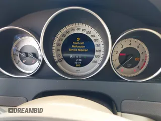 2013 Mercedes-Benz C 300 Sport с VIN WDDGF8AB3DA839741, выставлен на аукционе IAAI как лот 42647321 с пробегом 234 146 миль миль и . История ставок и продаж доступна на DreamBid. Изображение 7.