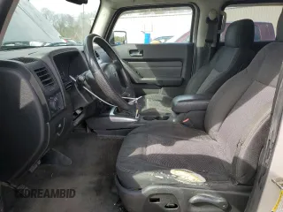 2008 Hummer H3 SUV with VIN 5GTEN13E388136990, listed as a Copart auction lot 50947555 with 200,666 mi miles and Clean Title. Bid and sale history available at carsss.com. Image 7.