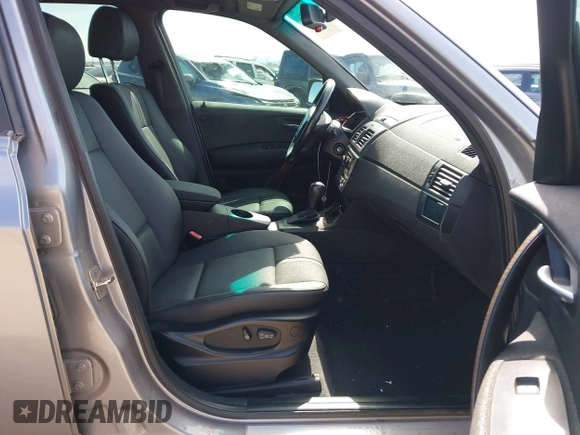 2005 BMW X3 3.0i with VIN WBXPA93435WD10068, listed as a IAAI auction lot 42083230 with 236,394 mi miles. Bid and sale history available at carsss.com. Image 5.