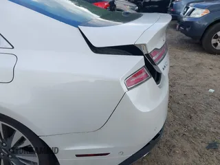 2019 Lincoln MKZ Reserve II z VIN 3LN6L5E94KR607412, wystawiony jako IAAI lot #42231994 z przebiegiem 54 812 mil mil oraz . Historia ofert i sprzedaży dostępna na DreamBid. Obrazek 20.
