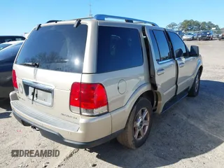 2005 Lincoln Aviator with VIN 5LMEU88H65ZJ27091, listed as a IAAI auction lot 41821154 with 169,113 mi miles and . Bid and sale history available at DreamBid. Image 4.