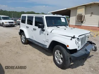 2017 Jeep Wrangler Unlimited Sahara z VIN 1C4BJWEG6HL740032, wystawiony jako IAAI lot #42080669 z przebiegiem 53 401 mil mil oraz . Historia ofert i sprzedaży dostępna na DreamBid. Obrazek 1.