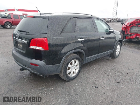 2011 Kia Sorento LX with VIN 5XYKT4A17BG075127, listed as a IAAI auction lot 41944643 with 123,785 mi miles. Bid and sale history available at carsss.com. Image 4.