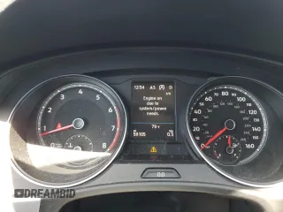 2018 Volkswagen Atlas SEL z VIN 1V2MR2CA5JC597037, wystawiony jako Copart lot #49145785 z przebiegiem 59 105 mil mil oraz Szkoda całkowita • Salvage title. Historia ofert i sprzedaży dostępna na DreamBid. Obrazek 9.