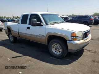 1999 GMC Sierra 2500 SLE z VIN 1GTGK29U4XE508883, wystawiony jako Copart lot #64370914 z przebiegiem 339 322 mil mil oraz Szkody całkowita. Historia ofert i sprzedaży dostępna na DreamBid. Obrazek 4.