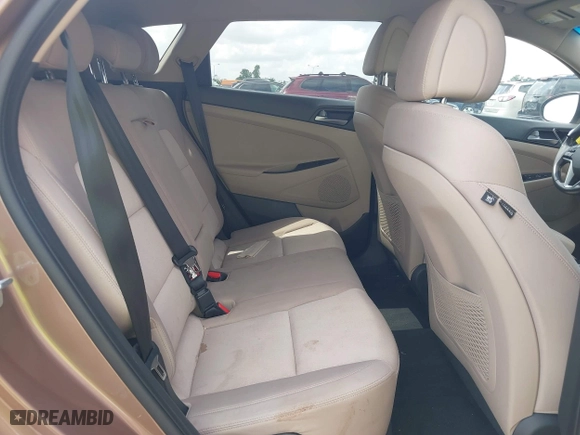 2017 Hyundai Tucson Value with VIN KM8J33A27HU430198, listed as a IAAI auction lot 42104369 with 163,929 mi miles. Bid and sale history available at carsss.com. Image 8.