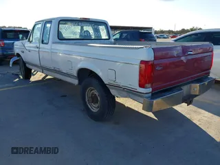 1996 Ford F-250 with VIN 1FTHX25H6TEA72448, listed as a IAAI auction lot 41751492 with 277,041 mi miles and . Bid and sale history available at DreamBid. Image 3.