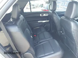 2023 Ford Explorer Limited with VIN 1FMSK8FH8PGB69131, listed as a IAAI auction lot 42687821 with 52,347 mi miles and . Bid and sale history available at DreamBid. Image 8.