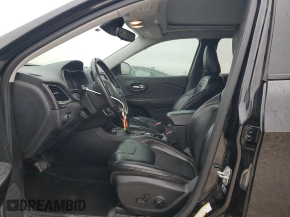 2021 Jeep Cherokee Trailhawk with VIN 1C4PJMBX5MD123854, listed as a Copart auction lot 45891165 with 98,964 mi miles and Salvage title. Bid and sale history available at DreamBid. Image 7.