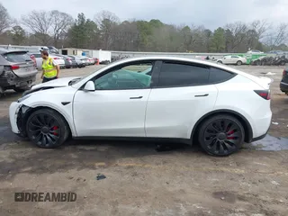 2024 Tesla Model Y Performance with VIN 7SAYGDEF4RA278532, listed as a IAAI auction lot 41511769 with 9,487 mi miles and . Bid and sale history available at DreamBid. Image 13.