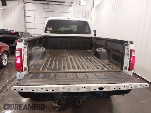 2013 Ford F-250 XLT с VIN 1FTBF2BT2DEB05352, выставлен на аукционе IAAI как лот 42253807 с пробегом 139 382 миль миль и . История ставок и продаж доступна на DreamBid. Изображение 8.