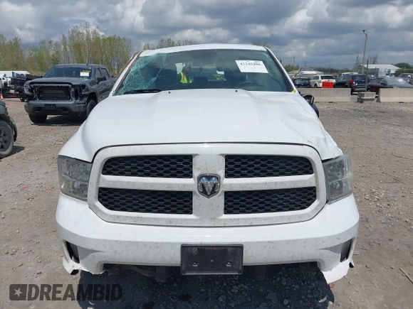 2016 Ram 1500 Express z VIN 1C6RR7FT5GS135696, wystawiony jako IAAI lot #42245486 z przebiegiem 150 056 mil mil oraz . Historia ofert i sprzedaży dostępna na DreamBid. Obrazek 12.