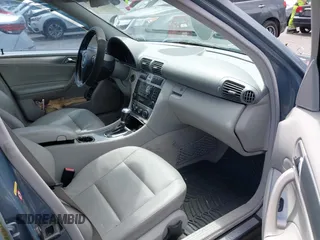2006 Mercedes-Benz C 230 Sport с VIN WDBRF52H06F730923, выставлен на аукционе IAAI как лот 42314179 с пробегом 123 162 миль миль и . История ставок и продаж доступна на DreamBid. Изображение 5.