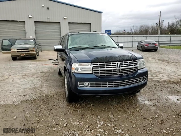 2013 Lincoln Navigator with VIN 5LMJJ2H54DEL06648, listed as a Copart auction lot 47975275 with 189,591 mi miles and Salvage Title. Bid and sale history available at carsss.com. Image 15.