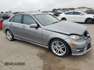 2012 Mercedes-Benz C 250 Sport z VIN WDDGF4HB6CA614646, wystawiony jako Copart lot #50826495 z przebiegiem 114 435 mil mil oraz Szkoda całkowita • Salvage title. Historia ofert i sprzedaży dostępna na DreamBid. Obrazek 4.
