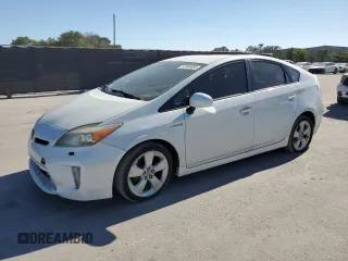 2014 Toyota Prius Four with VIN JTDKN3DU6E1773808, listed as a Copart auction lot 52548465 with 135,514 mi miles and Salvage Title. Bid and sale history available at carsss.com. Image 1.