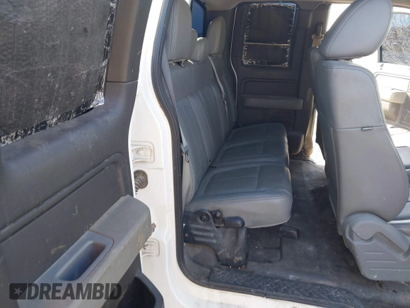 2013 Ford F-150 XL z VIN 1FTFX1EF9DKE83572, wystawiony jako IAAI lot #41435726 z przebiegiem 294 551 mil mil oraz . Historia ofert i sprzedaży dostępna na DreamBid. Obrazek 8.