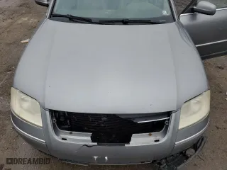 2003 Volkswagen Passat GLX with VIN WVWRH63B53P198926, listed as a Copart auction lot 46875345 with 185,075 mi miles and Salvage Title. Bid and sale history available at carsss.com. Image 11.