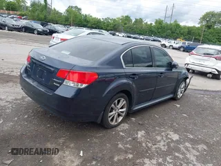 2013 Subaru Legacy Premium z VIN 4S3BMBG63D3012408, wystawiony jako IAAI lot #42343057 z przebiegiem 191 987 mil mil oraz . Historia ofert i sprzedaży dostępna na DreamBid. Obrazek 4.