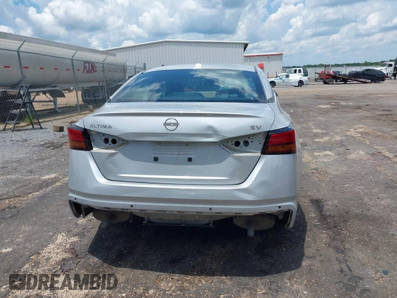 2024 Nissan Altima SV with VIN 1N4BL4DV7RN339731, listed as a IAAI auction lot 42642371 with 34,165 mi miles and . Bid and sale history available at DreamBid. Image 17.