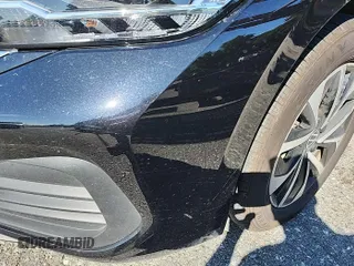 2024 Volkswagen Jetta S z VIN 3VW5M7BU5RM054887, wystawiony jako IAAI lot #42852694 z przebiegiem 25 677 mil mil oraz . Historia ofert i sprzedaży dostępna na DreamBid. Obrazek 5.