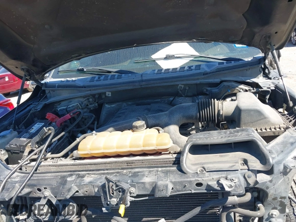 2015 Ford F-150 XLT with VIN 1FTEW1EG8FFA33527, listed as a IAAI auction lot 41650775 with 192,324 mi miles. Bid and sale history available at carsss.com. Image 10.