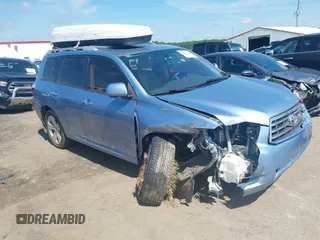 2009 Toyota Highlander Limited with VIN JTEES42AX92147677, listed as a IAAI auction lot 42231728 with 226,887 mi miles and . Bid and sale history available at DreamBid. Image 1.