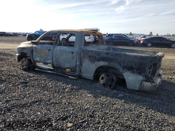 2013 Ram 2500 Tradesman z VIN 3C6UR5CL3DG518042, wystawiony jako Copart lot #49459335 z przebiegiem Nie podano mil oraz Szkoda całkowita • Salvage title. Historia ofert i sprzedaży dostępna na DreamBid. Obrazek 2.