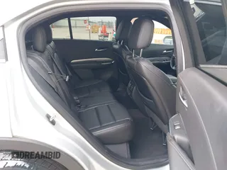 2019 Cadillac XT4 FWD Premium Luxury z VIN 1GYFZCR42KF189610, wystawiony jako IAAI lot #42137690 z przebiegiem 92 502 mil mil oraz . Historia ofert i sprzedaży dostępna na DreamBid. Obrazek 8.