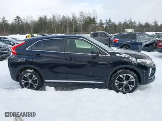 2020 Mitsubishi Eclipse Cross SE with VIN JA4AT5AA0LZ015320, listed as a IAAI auction lot 41571643 with 84,499 mi miles. Bid and sale history available at carsss.com. Image 13.
