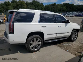 2019 Cadillac Escalade Luxury with VIN 1GYS3BKJ7KR241080, listed as a Copart auction lot 69172554 with 81,160 mi miles and Salvage Title. Bid and sale history available at carsss.com. Image 3.