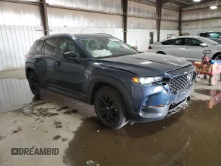 2025 Mazda CX-50 S Preferred z VIN 7MMVABBM5SN342919, wystawiony jako Copart lot #59193385 z przebiegiem 3814 mil mil oraz Tytuł czysty. Historia ofert i sprzedaży dostępna na DreamBid. Obrazek 4.