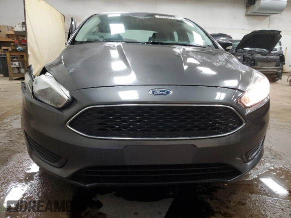 2016 Ford Focus SE with VIN 1FADP3F22GL208385, listed as a Copart auction lot 48466715 with 160,102 mi miles and Clean Title. Bid and sale history available at carsss.com. Image 5.
