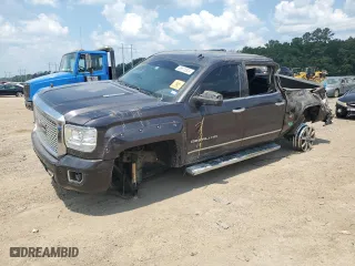 2015 GMC Sierra 2500HD Denali with VIN 1GT120E81FF156812, listed as a Copart auction lot 68675824 with 246,362 mi miles and Salvage Title. Bid and sale history available at carsss.com. Image 1.