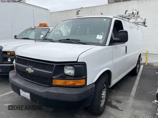 2014 Chevrolet Express Cargo z VIN 1GCWGFCA3E1191413, wystawiony jako IAAI lot #42495746 z przebiegiem 149 871 mil mil oraz . Historia ofert i sprzedaży dostępna na DreamBid. Obrazek 5.