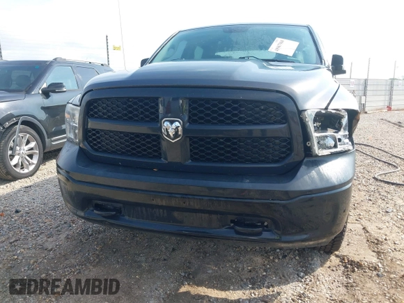 2018 Ram 1500 Express z VIN 1C6RR7KT0JS276527, wystawiony jako IAAI lot #41967968 z przebiegiem 200 964 mil mil oraz . Historia ofert i sprzedaży dostępna na DreamBid. Obrazek 12.