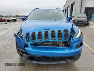 2018 Jeep Cherokee Latitude with VIN 1C4PJMCB6JD575634, listed as a Copart auction lot 51828305 with 58,590 mi miles and Salvage title. Bid and sale history available at DreamBid. Image 5.
