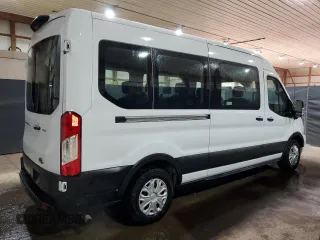 2023 Ford Transit Passenger XL with VIN 1FBAX2C81PKB30711, listed as a Copart auction lot 77797054 with 18,161 mi miles and Clean Title. Bid and sale history available at carsss.com. Image 3.