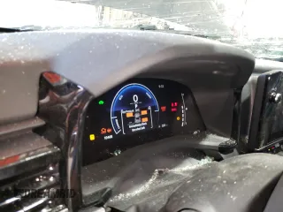 2025 Toyota Camry LE with VIN 4T1DAACK9SU556042, listed as a Copart auction lot 46990605 with 10,468 mi miles and Salvage Title. Bid and sale history available at DreamBid. Image 9.