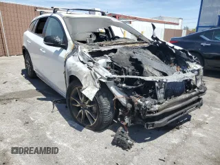 2015 Volvo V60 T5 z VIN YV4612HK7F1001283, wystawiony jako Copart lot #54272035 z przebiegiem Nie podano mil oraz Szkody całkowita. Historia ofert i sprzedaży dostępna na DreamBid. Obrazek 4.